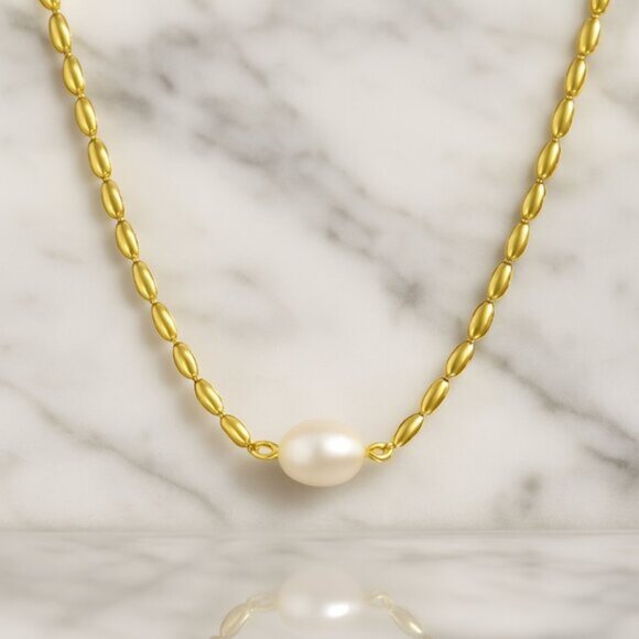 “Joanna” 18k Waterproof Pearl Necklace